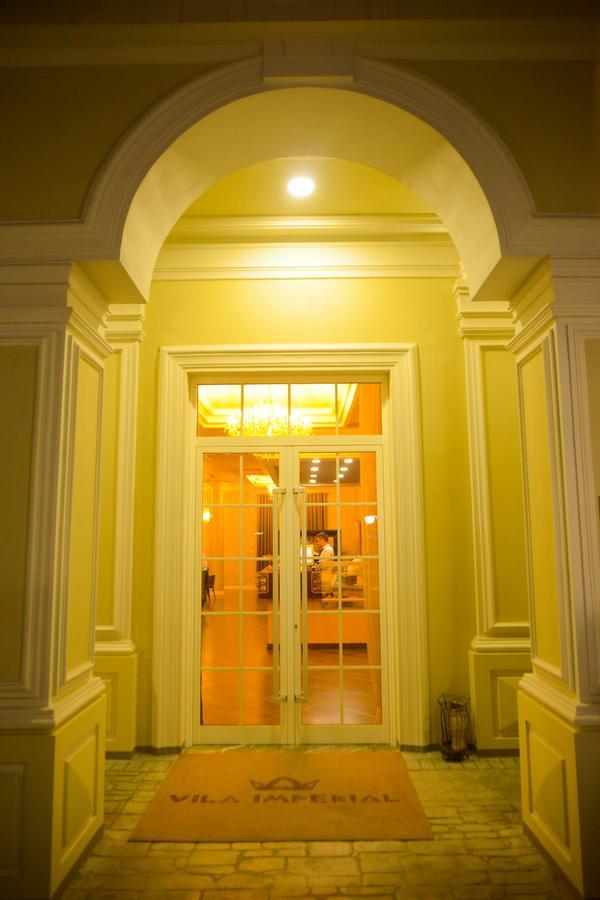 Hotel Vila Imperial Елбасан Екстериор снимка