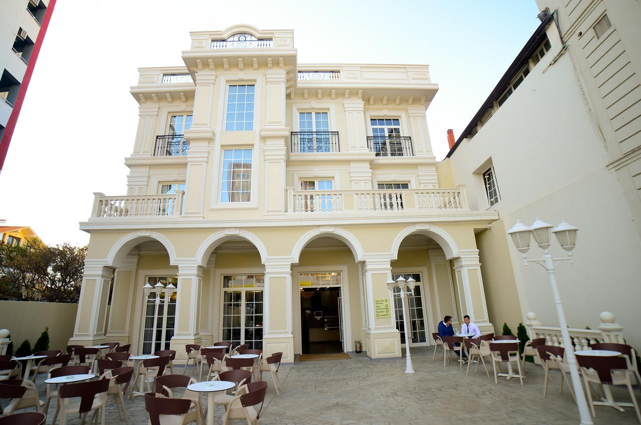 Hotel Vila Imperial Елбасан Екстериор снимка